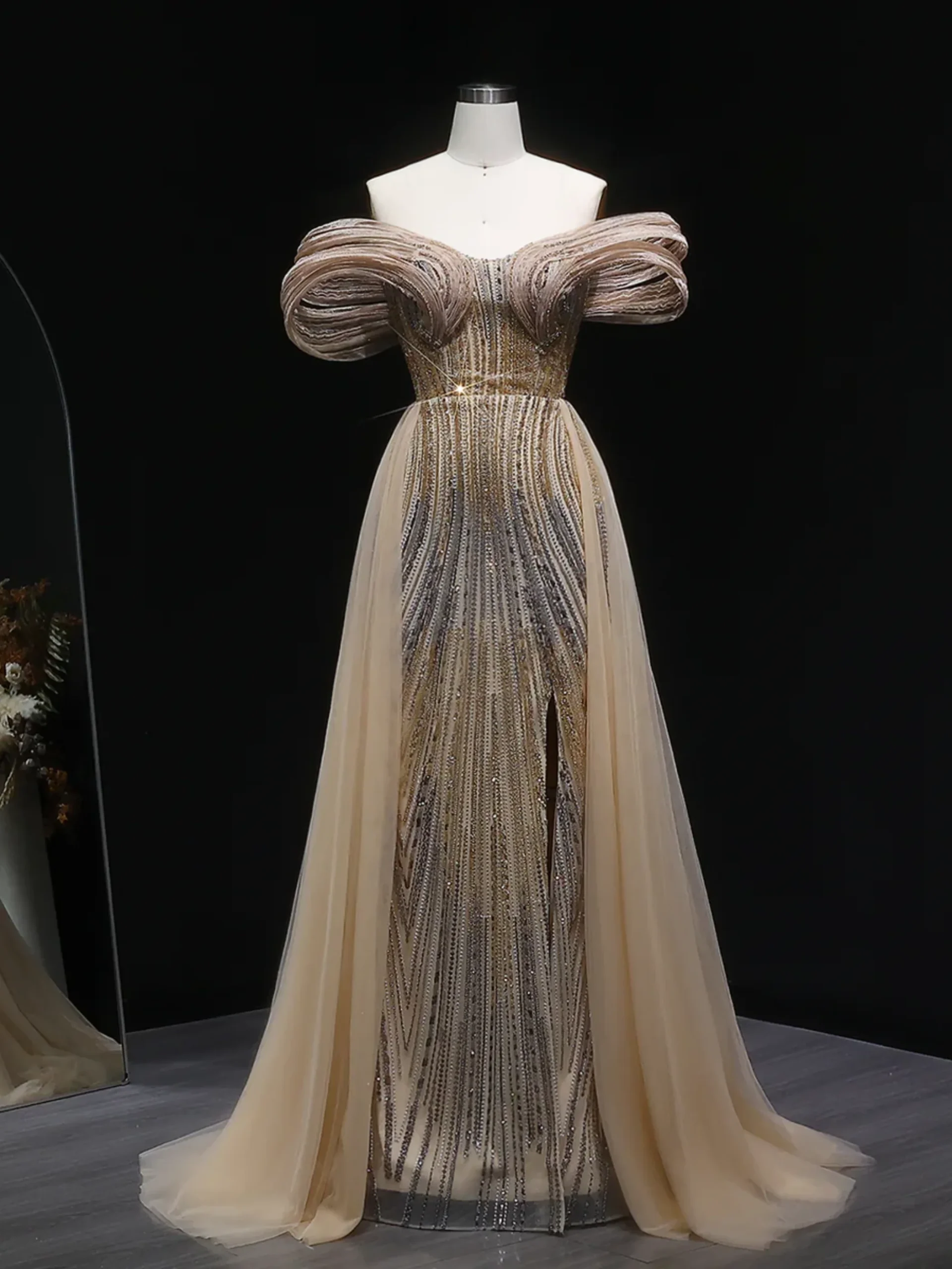 Corset Opulence